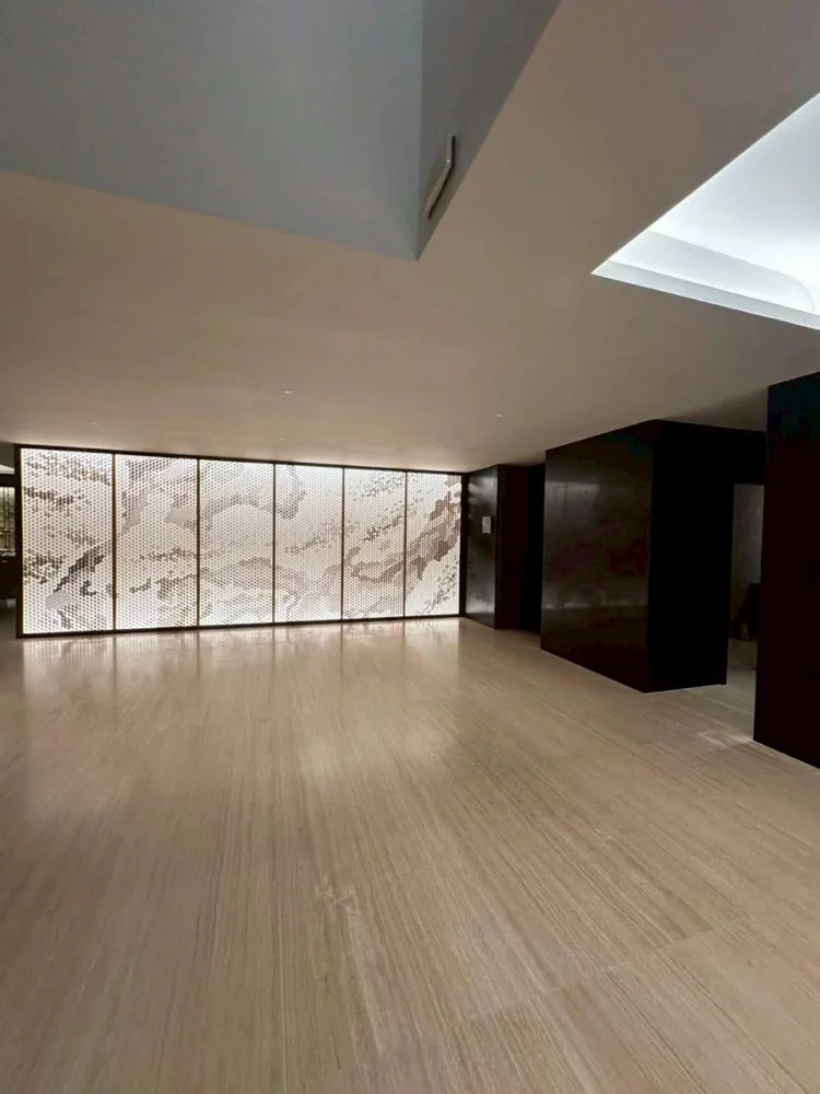 Featured Projects-117